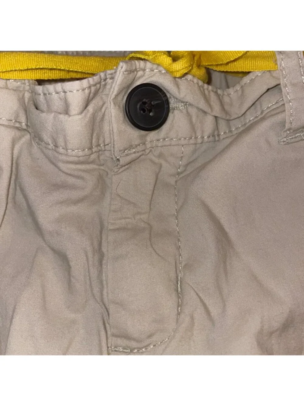 OshKosh Beige Girls Cotton Pants W/ Yellow Belt Size 5